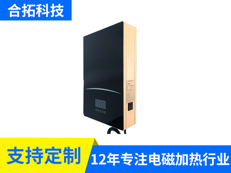 黑色玻璃面板右侧